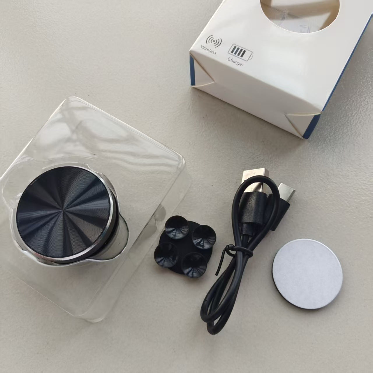 Altavoz bluetooth adhesivo